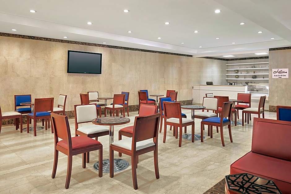 Makarem Al Bait Al Azizia Hotel