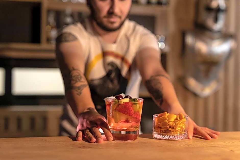 LAGUN CASTLE HOTEL&SPA