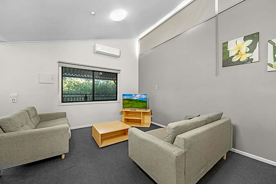 Sovereign Views Apartments