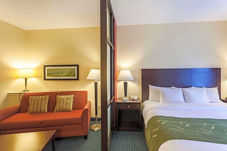 Comfort Suites Lincoln East