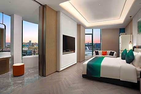 Premium King Room
