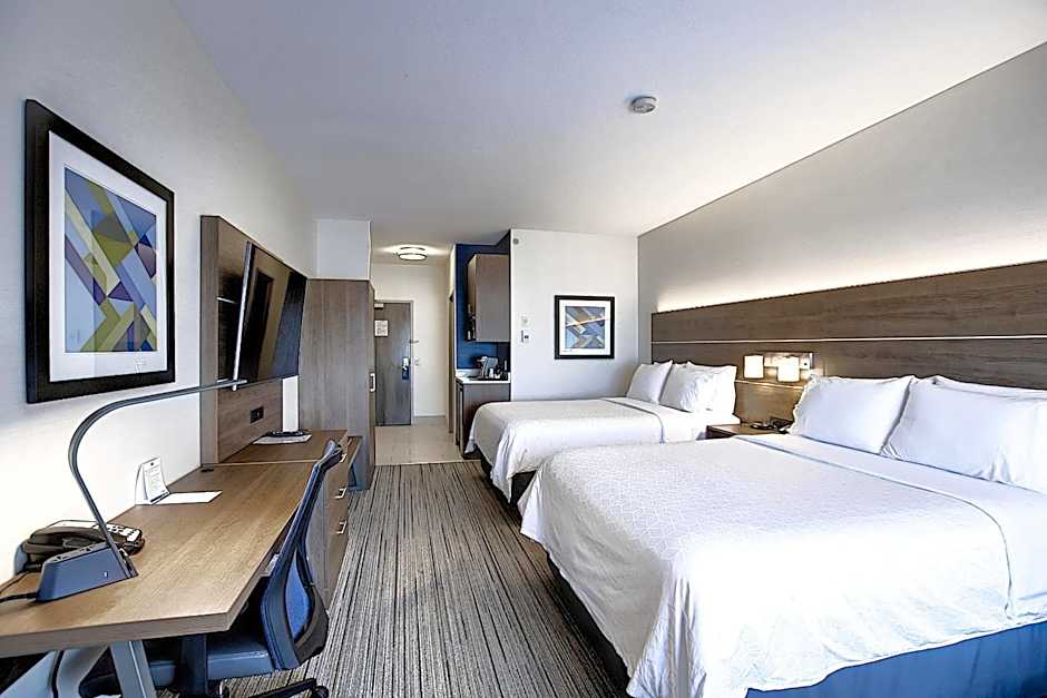 Holiday Inn Express Airport Calgary By IHG