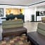 Super 8 by Wyndham Naples