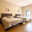 305 Dwntn Apt With AC and balconies fits 6 Rooftop