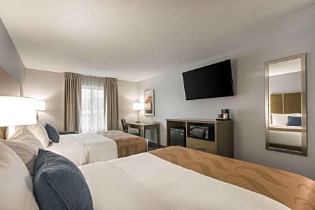 Queen Room with Two Queen Beds - Non-Smoking