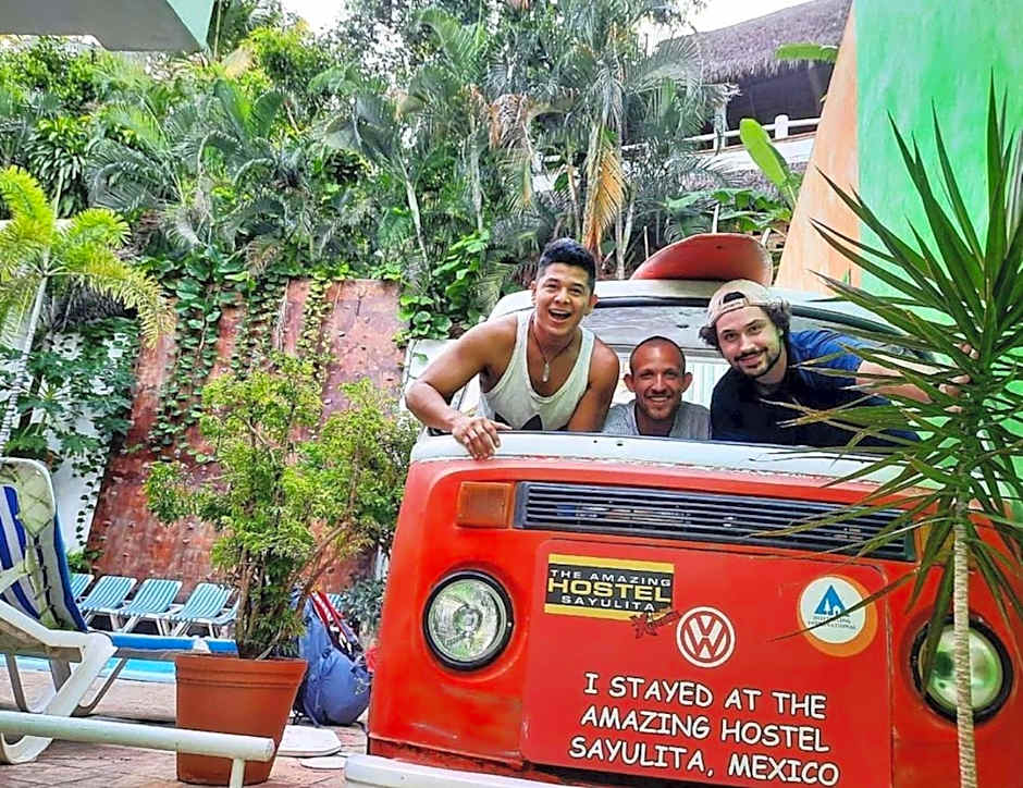 ITH Sayulita Amazing Surf Hostel