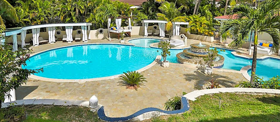 Lifestyle Crown Residence Suites