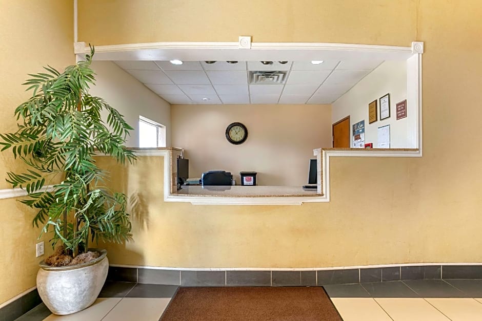 Econo Lodge Eutaw I-20