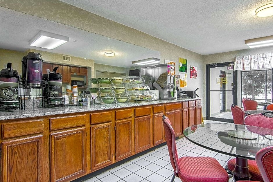 Quality Inn Oakwood - Gainesville