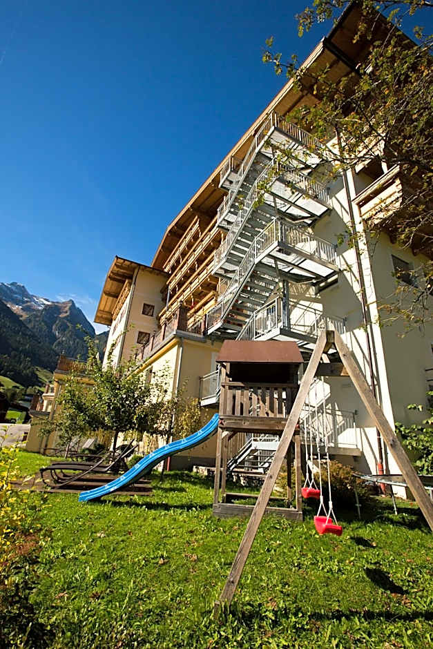 Superior Hotel Persal