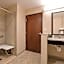 Holiday Inn Express & Suites Williams By IHG