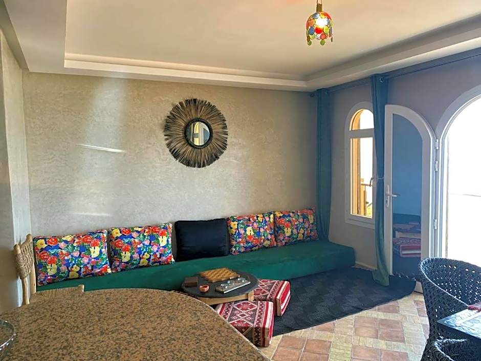 Dar diafa samira surf