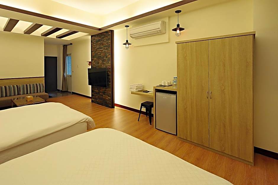 Happiness Yes Inn