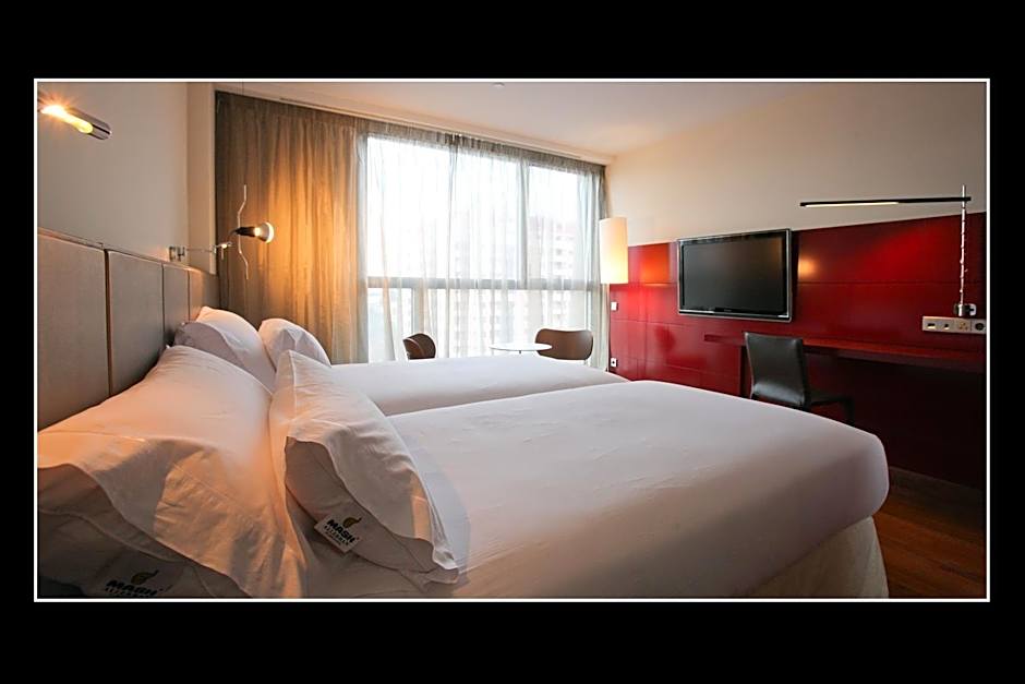 Hotel Reina Petronila