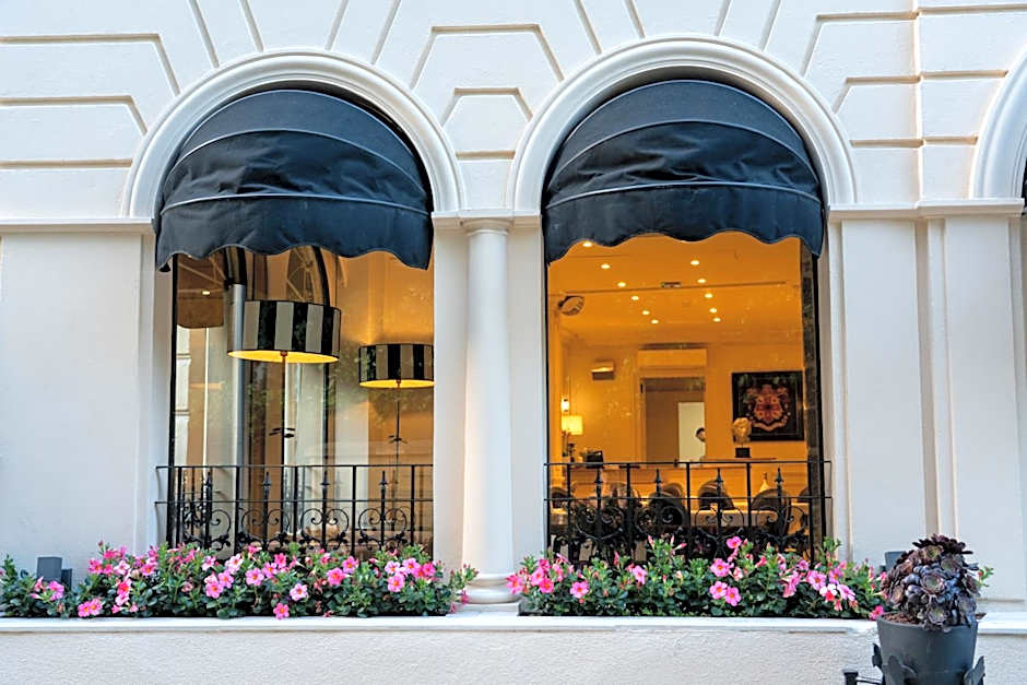 Hotel De Monaco