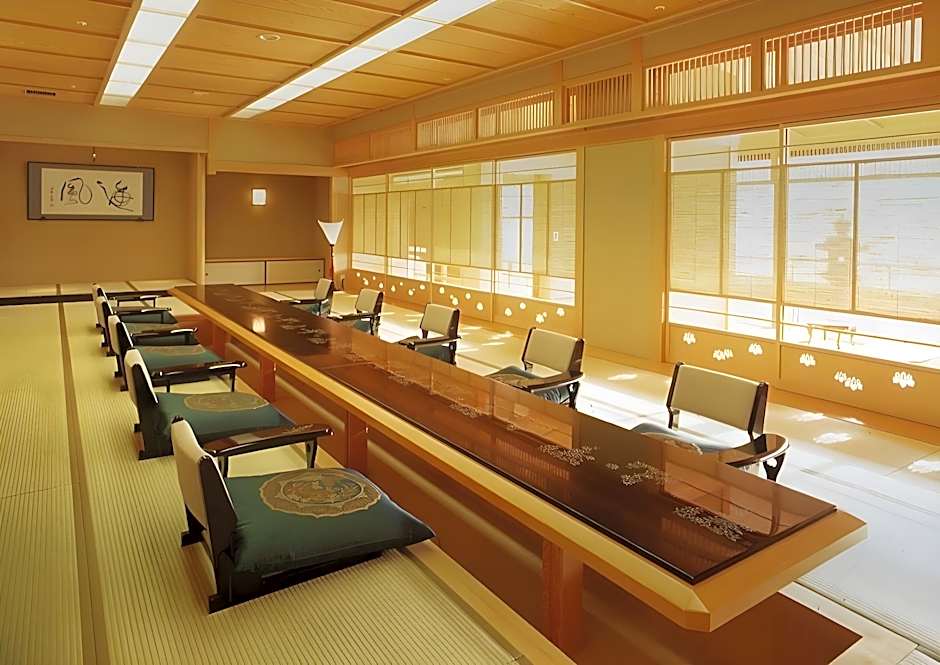 Yamaumi Onsen Shyuku Kaifuu