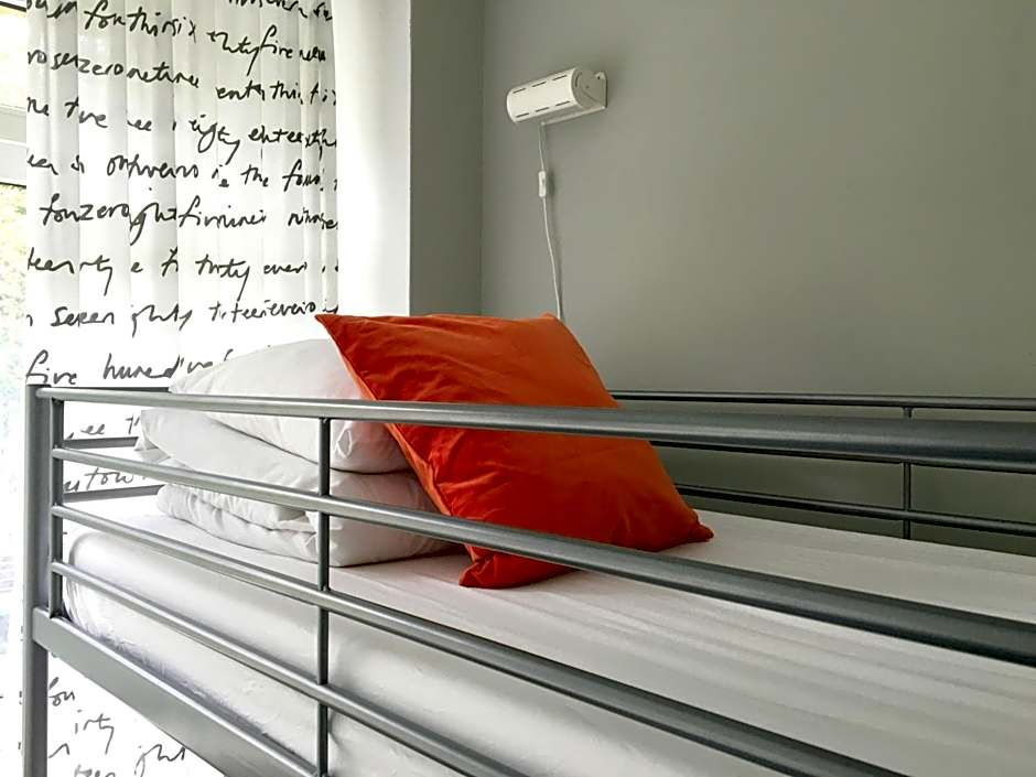 Cloud Hostel