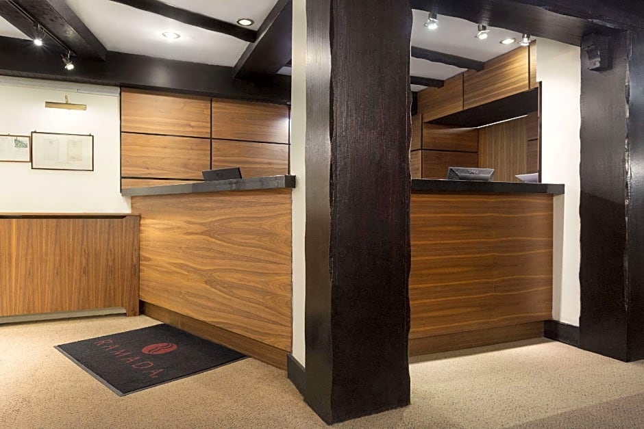 Ramada by Wyndham Crawley Gatwick