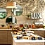 Hotel Lux