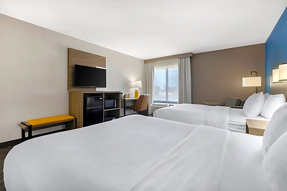 Comfort Inn Bourbonnais Near I-57