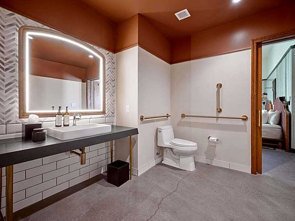 Detroit Foundation Hotel