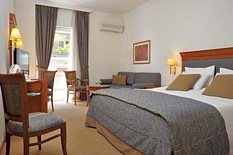 Superior Triple Room with Private Balcony