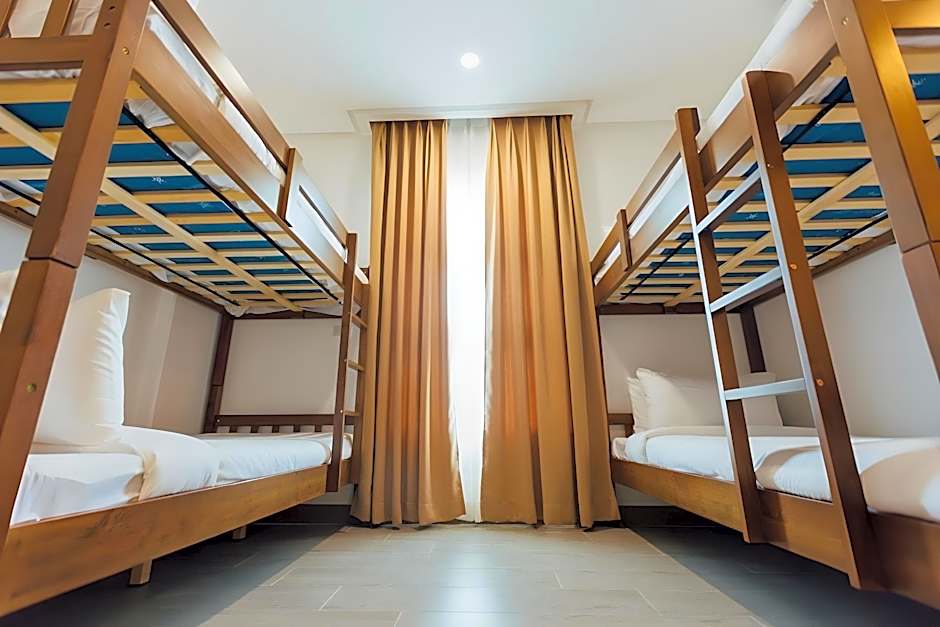 Coast Wise Hotel Dumaguete