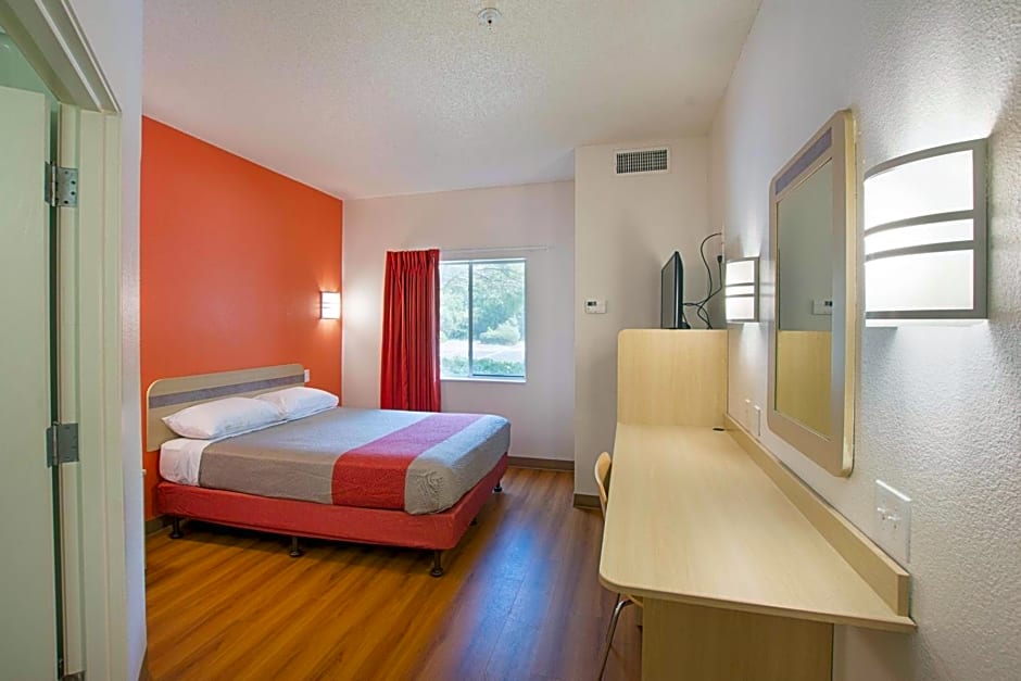 Motel 6-Columbia, SC - Fort Jackson Area