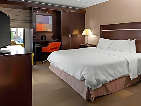 Standard King Room with Sofa Bed