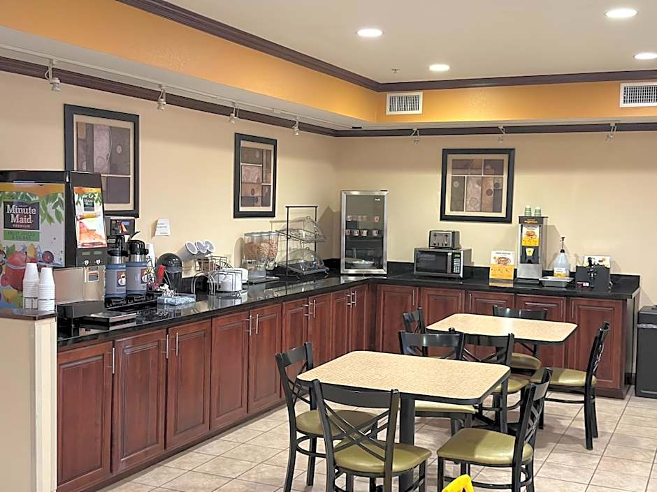 Americas Best Value Inn St. Robert