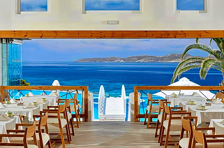 Saint John Hotel Villas & Spa