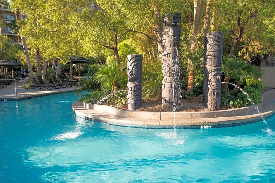 Tahiti Village Resort & Spa