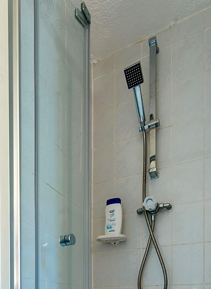 The Merryburn - Rooms and Courtyard Studios