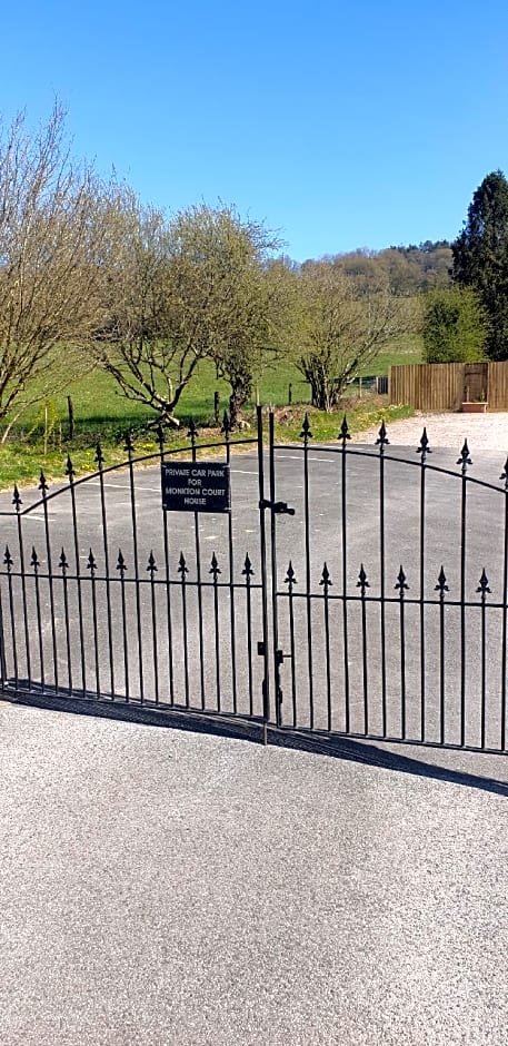 Monkton Court House B&B