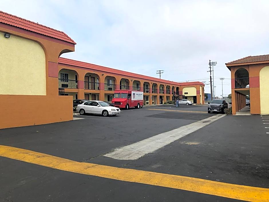 La Mirage Inn LAX Airport