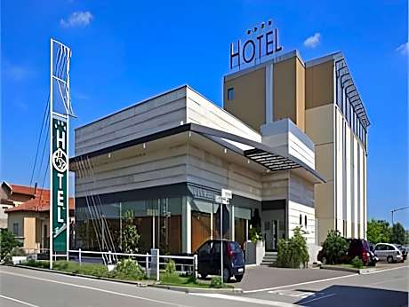 Noventa Hotel