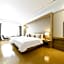 Lake 45 Hotel