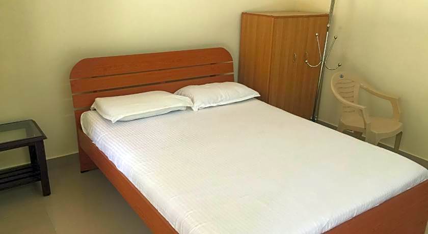 Palmgrove service villa