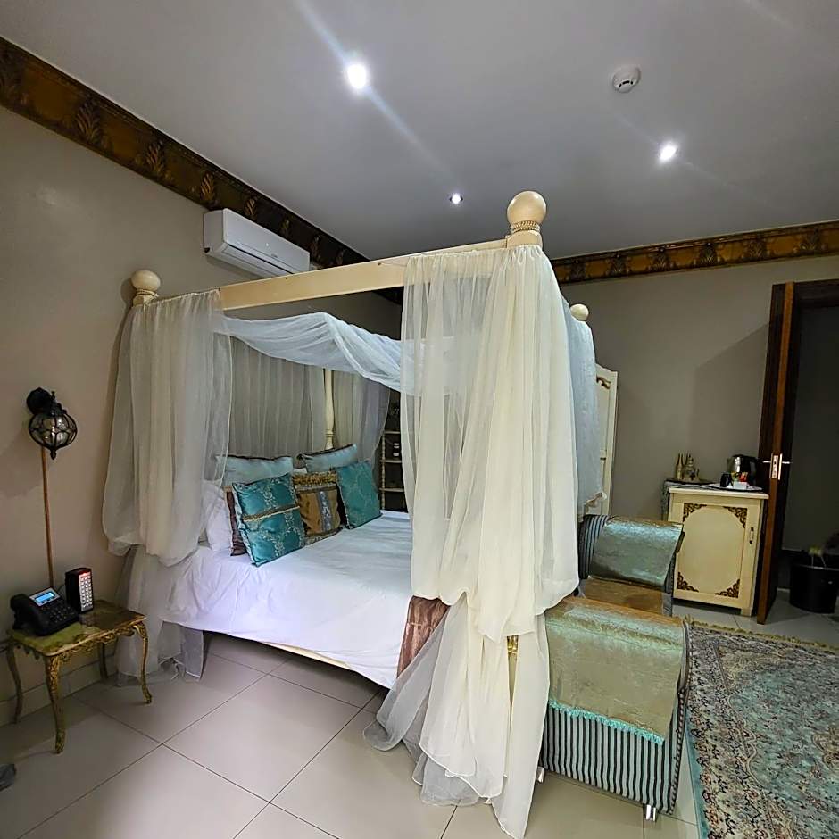 Excalibur Boutique Hotel