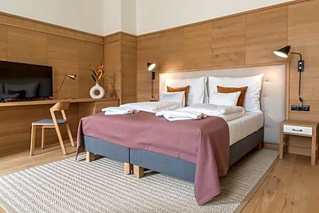 Isabella Boutique Hotel