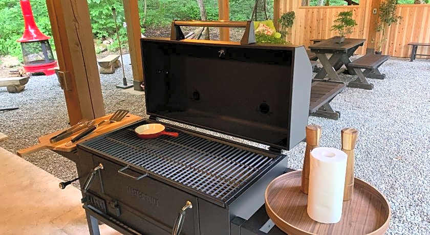 Kizuna Lodge & BBQ Centre