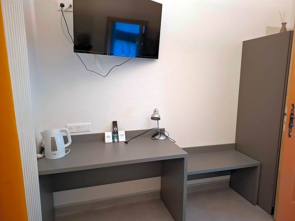 Logis Des Rives De L'Arzon