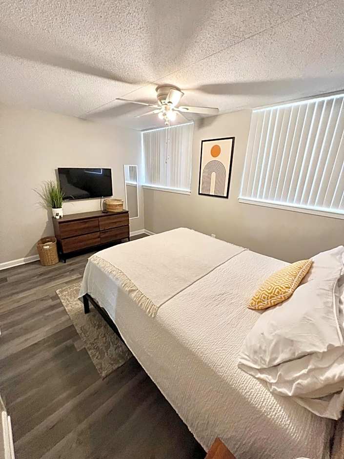 Wondrous Waterfront Condo w/ Pool & Washer/Dryer