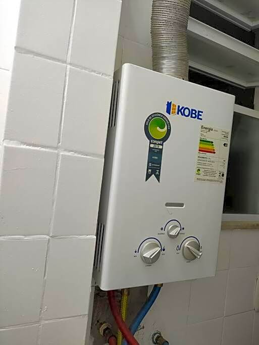 Apê completo em Copacabana/RJ.