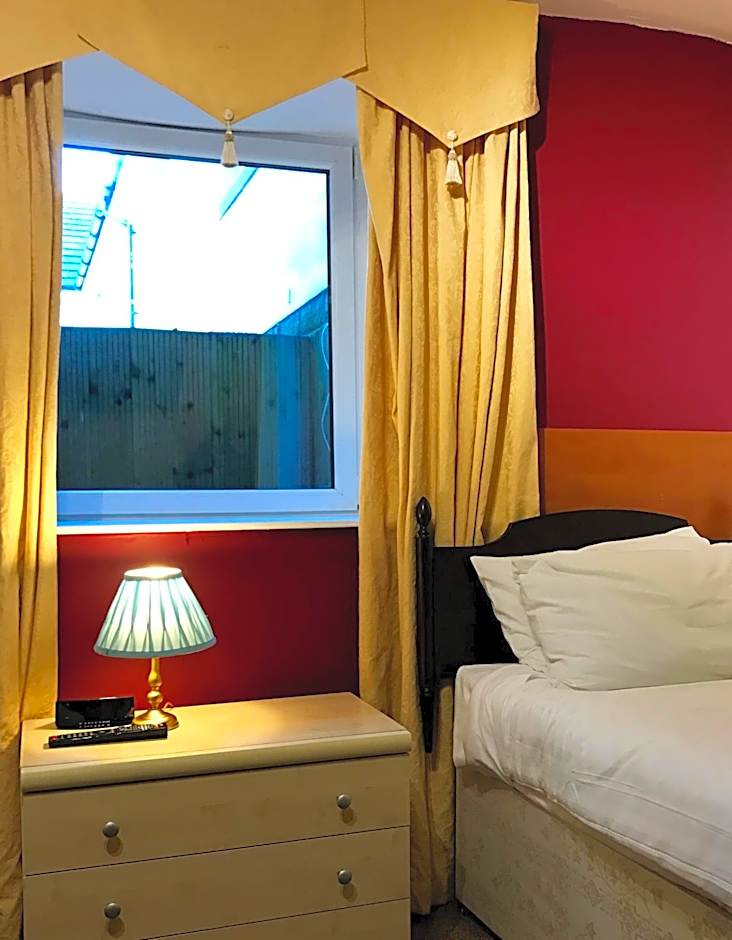 Glenlossie Guest House