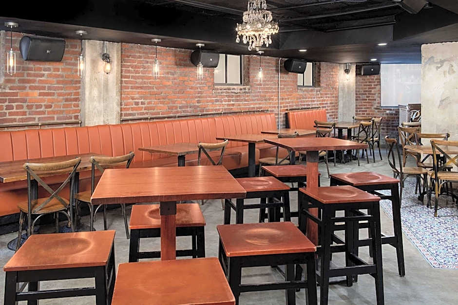 West End Washington DC, Tapestry Collection by Hilton