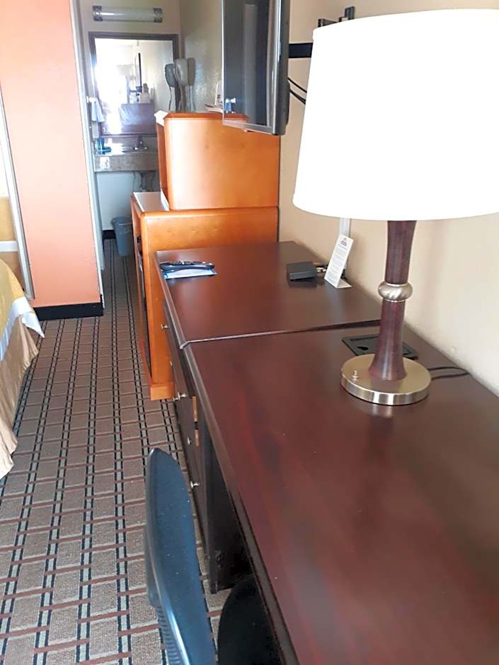 Days Inn by Wyndham Blytheville