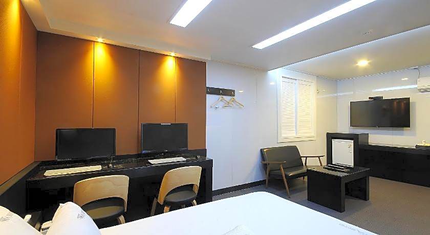 Nampo Wa Hotel