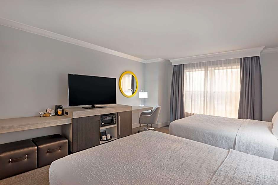 Hampton Inn By Hilton And Suites Stamford