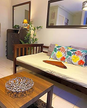 Cozy Boo Bed and Breakfast near Enchanted Kingdom by Dynel